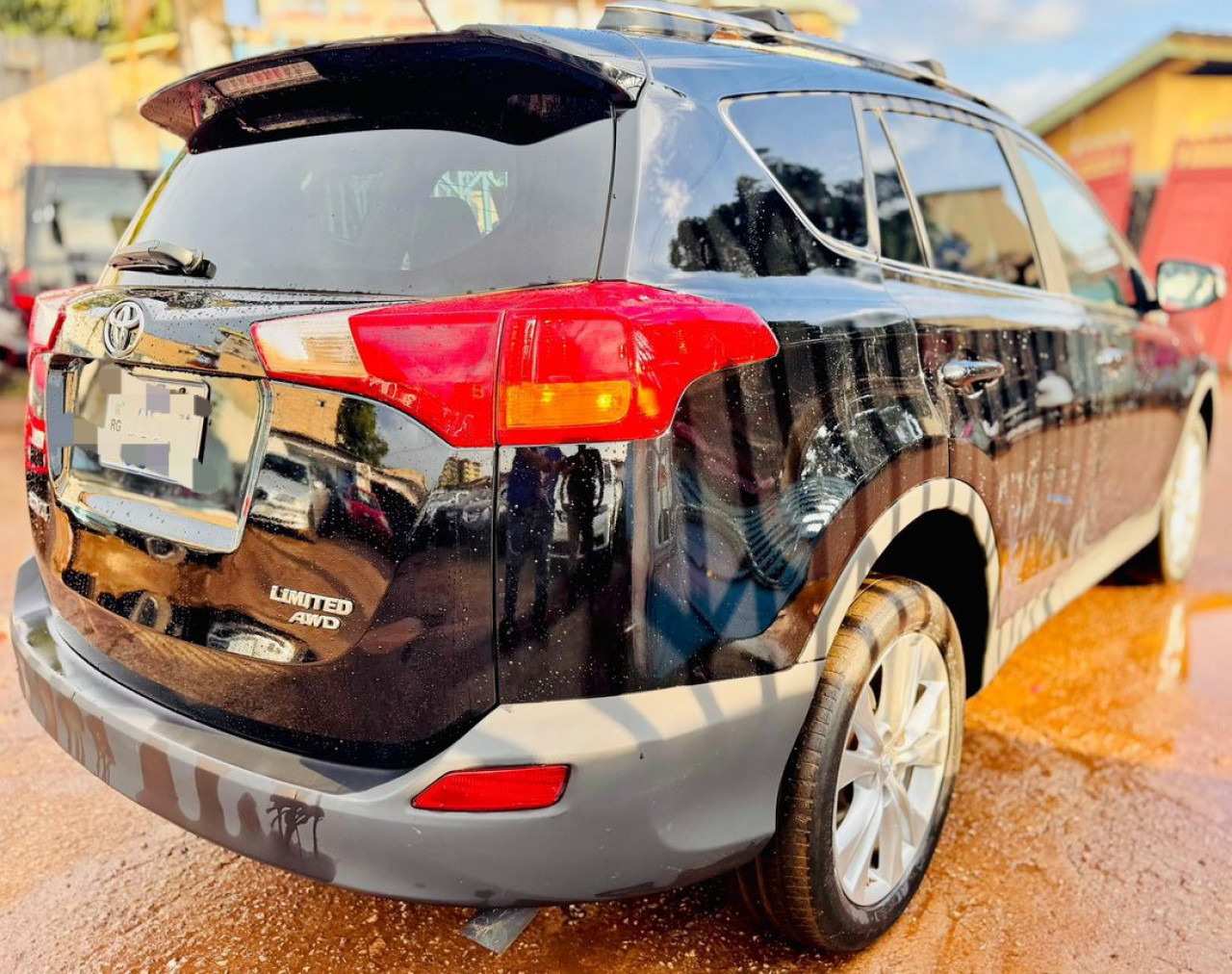 TOYOTA RAV4, Voitures, Conakry