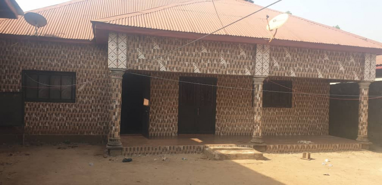 Maison à vendre à sonfonia, Maisons, Conakry