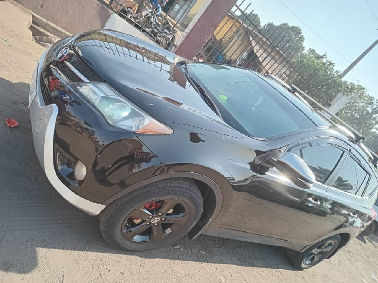 TOYOTA RAV4, Voitures, Conakry