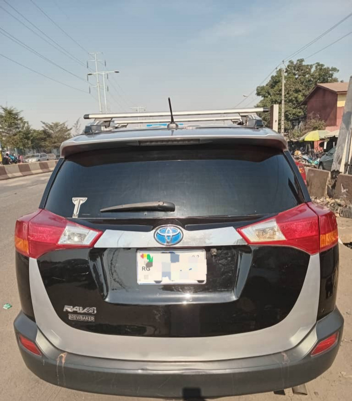 TOYOTA RAV4, Voitures, Conakry