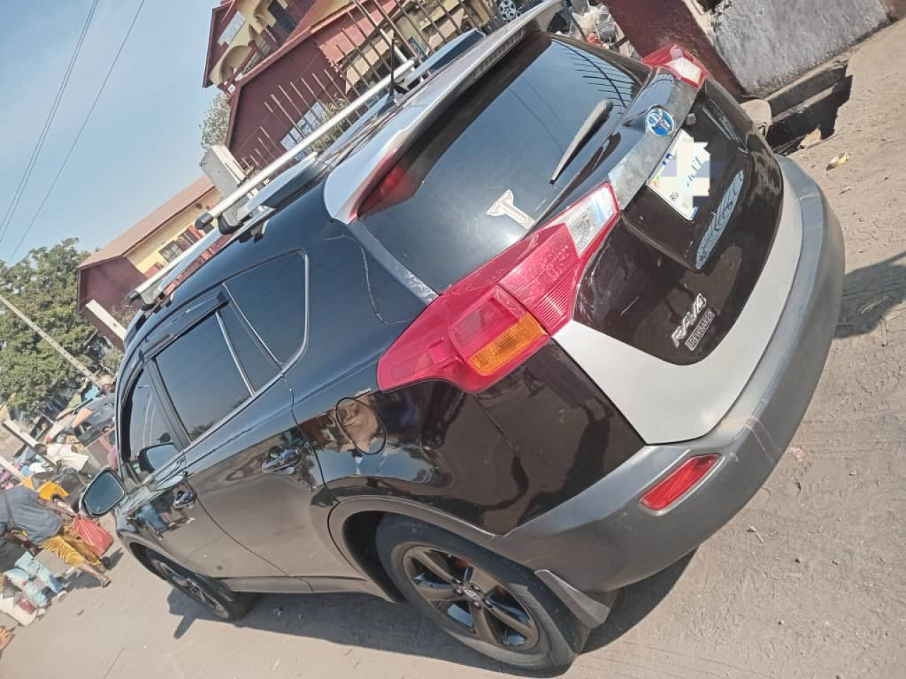 TOYOTA RAV4, Voitures, Conakry