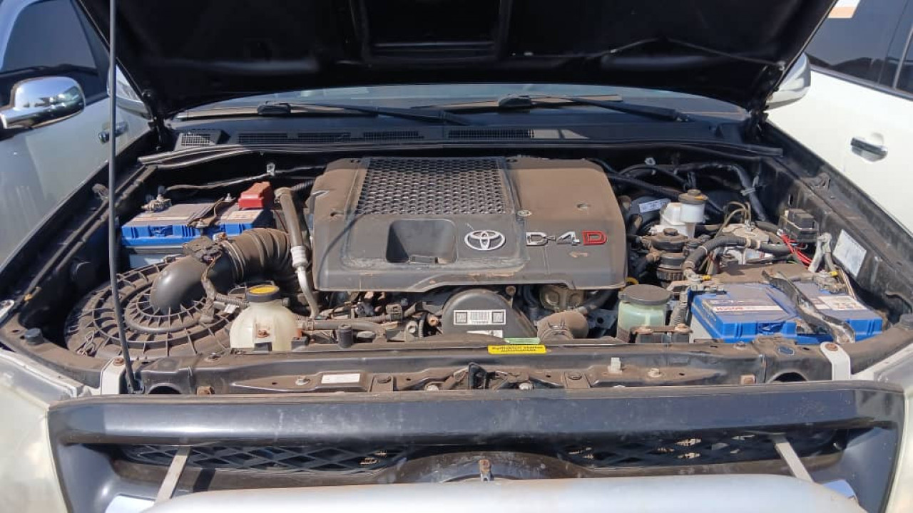 TOYOTA HILUX, Voitures, Conakry