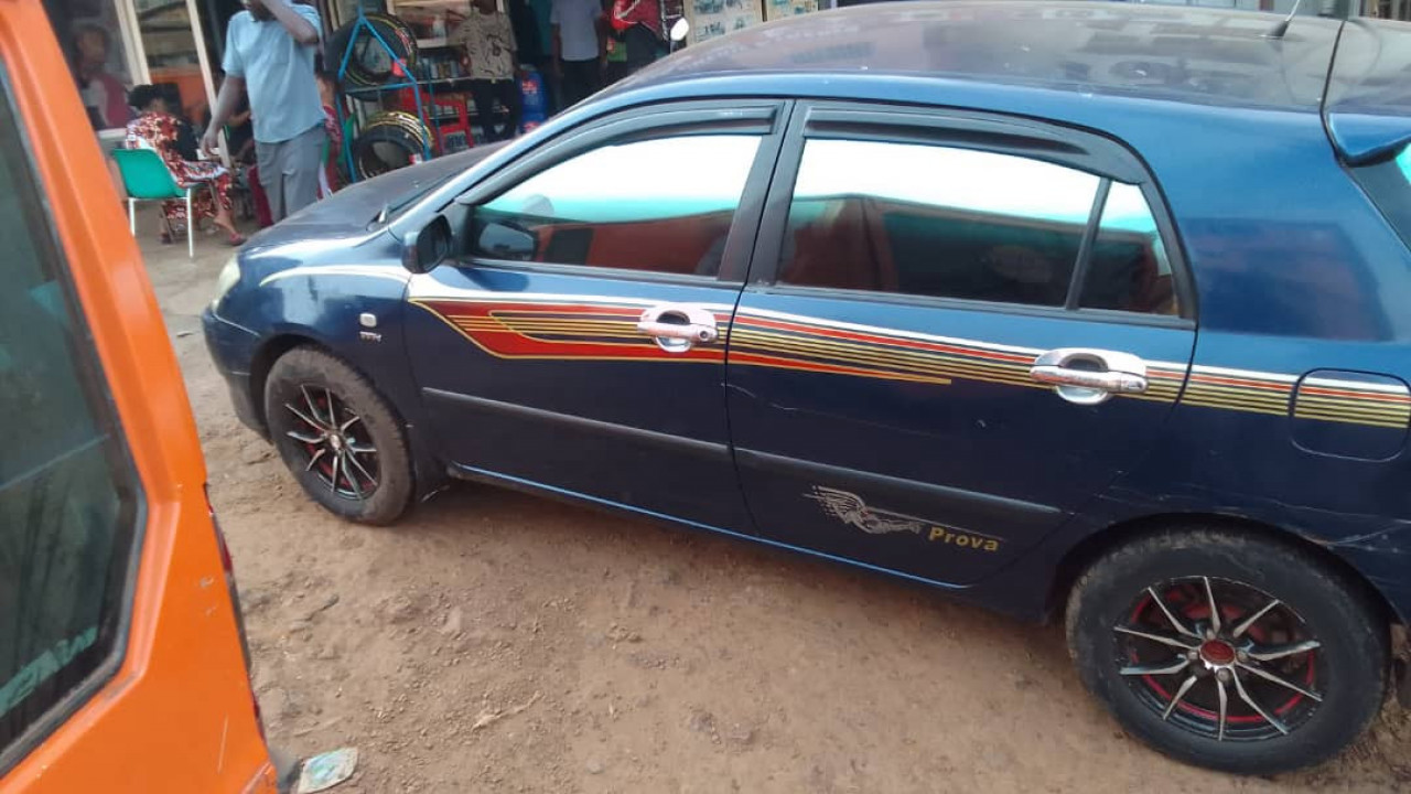 Toyota corolla Drogba, Voitures, Conakry