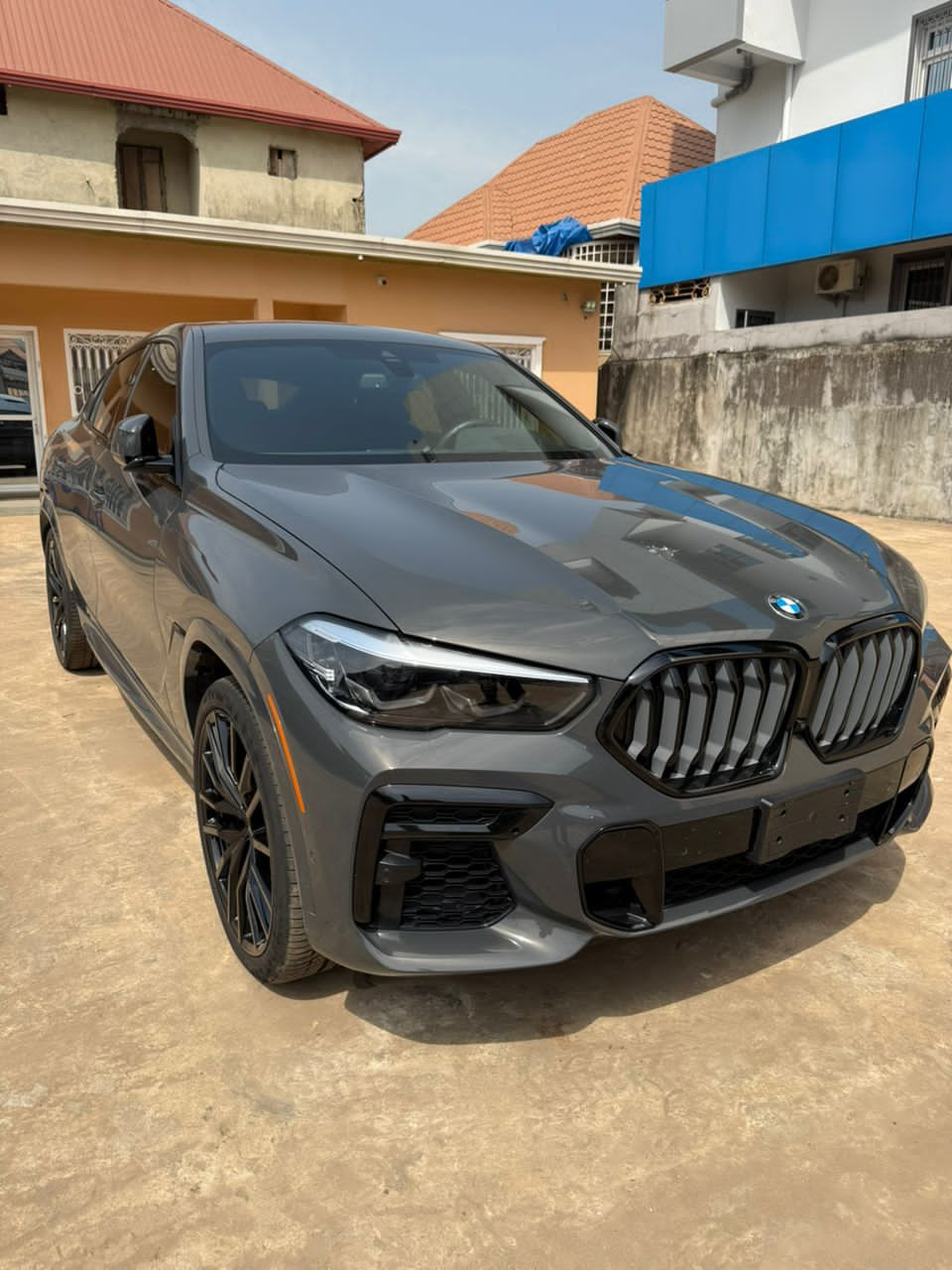 BMW X6, Voitures, Conakry