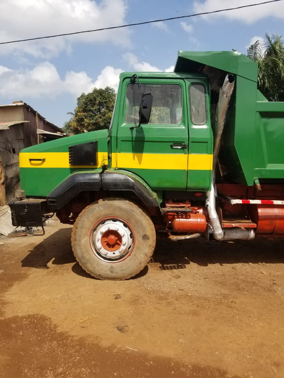 RENAULT CONCORDE, Camions - Autobus, Conakry