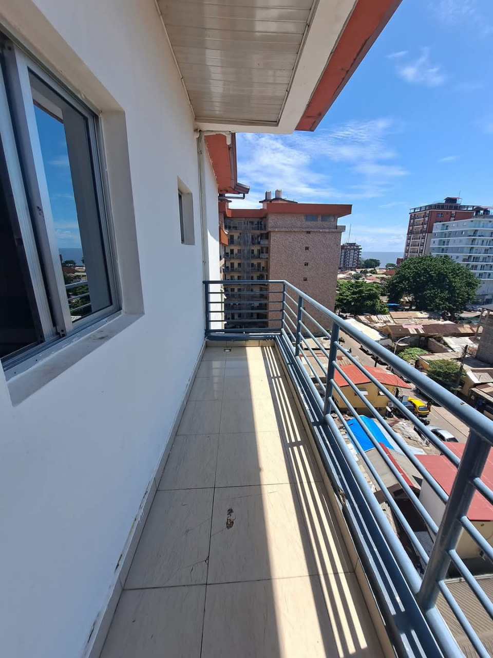 APPARTEMENT À LOUER À KALOUM, Appartements, Conakry