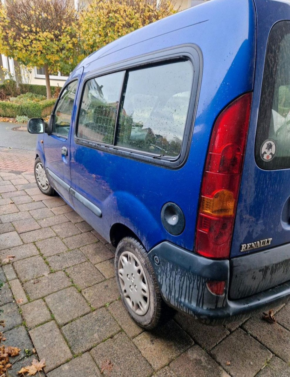 RENAULT KANGOO ESSENCES CLIMATISÉE, Voitures, Conakry