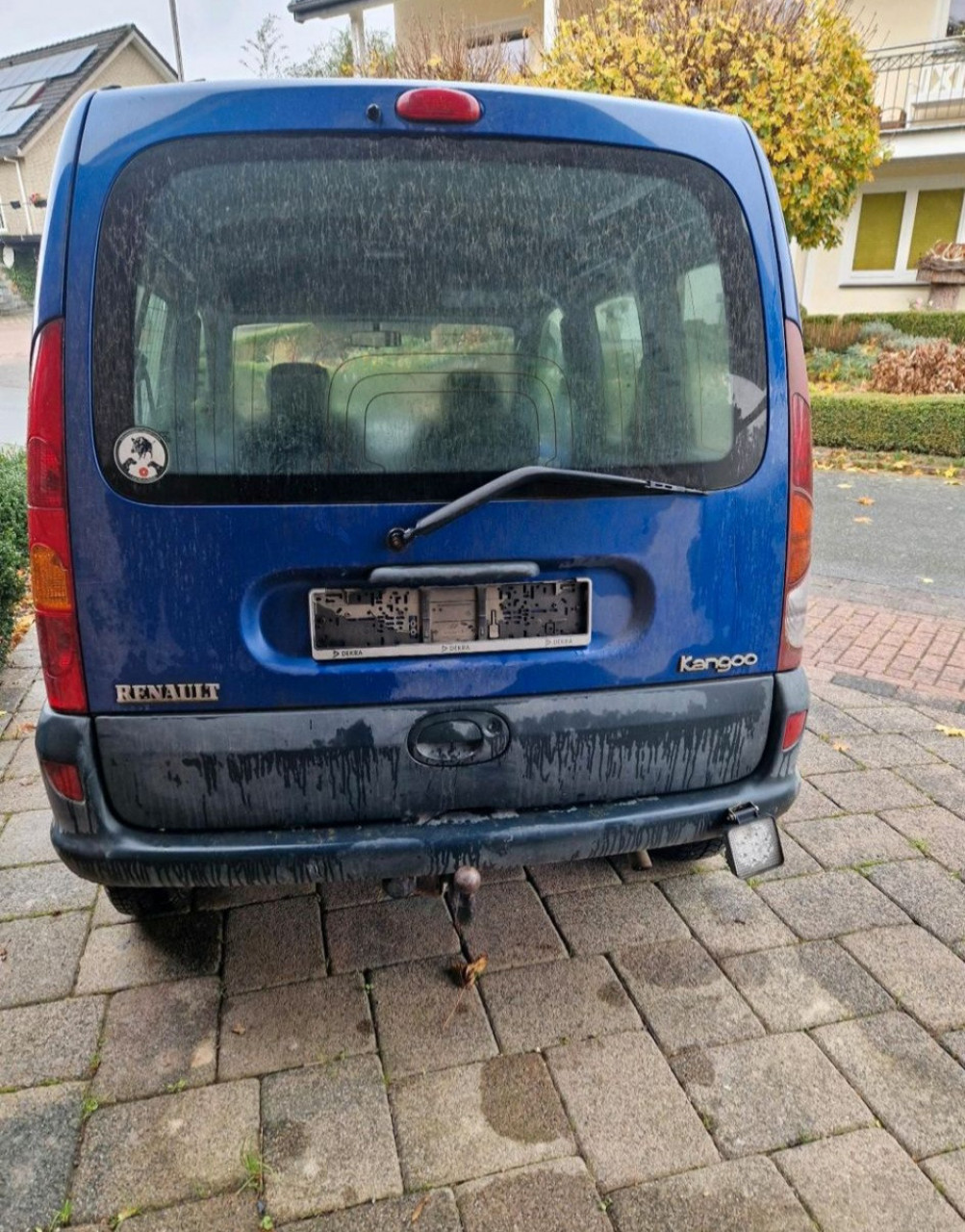 RENAULT KANGOO ESSENCES CLIMATISÉE, Voitures, Conakry