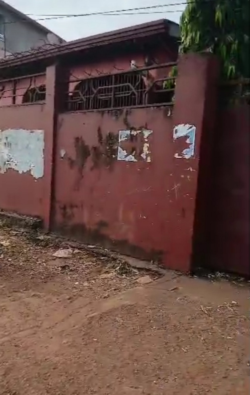 SONFONIA MAISON BORD DU GOUDRON A VENDRE, Maisons, Conakry