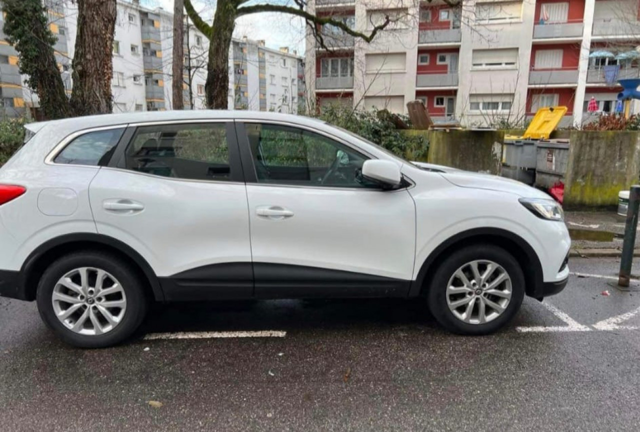 RENAULT KADJAR SORTIE PORT, Voitures, Conakry