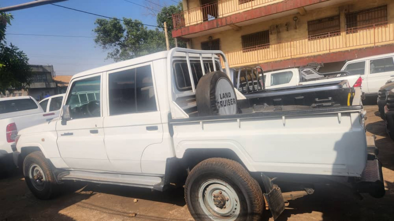 TOYOTA PICK-UP 2 CABINES, Voitures, Boké