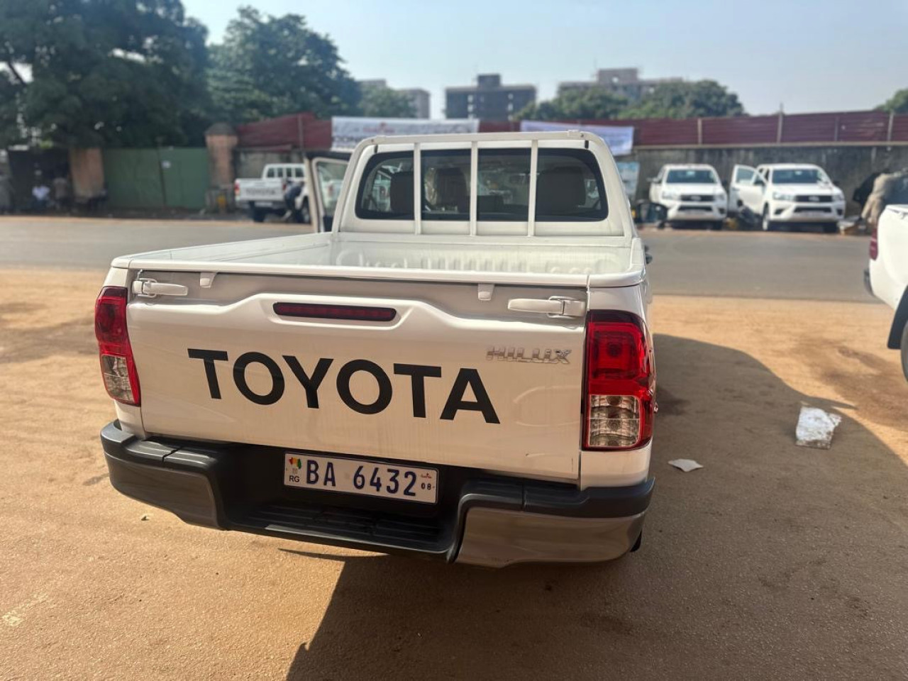 TOYOTA HILUX 2024, Voitures, Conakry