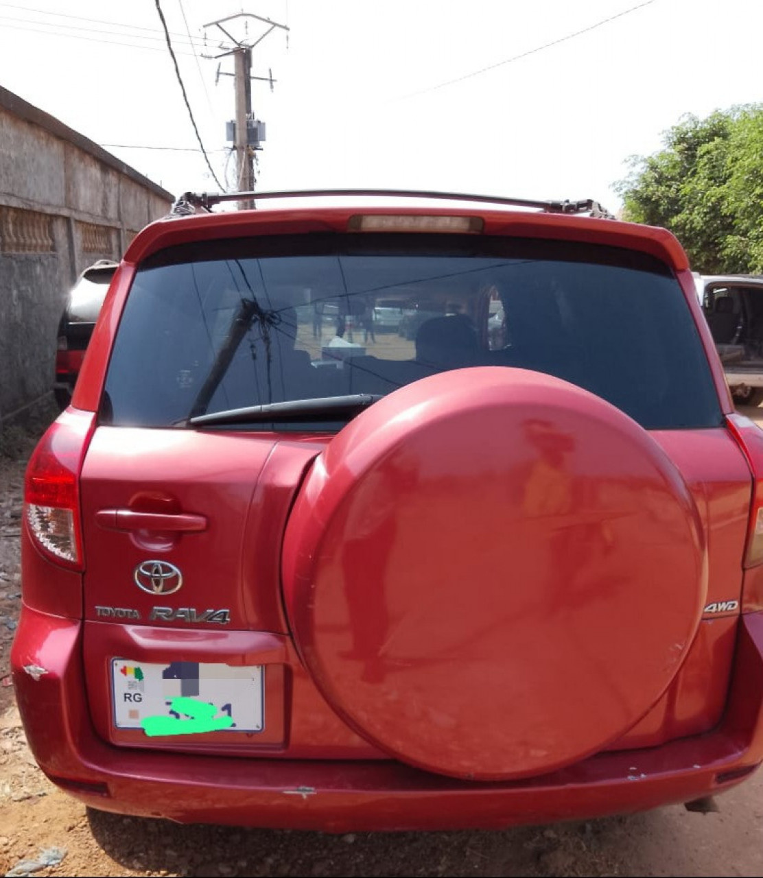 TOYOTA RAV4 AUTOMATIQUE, Voitures, Conakry