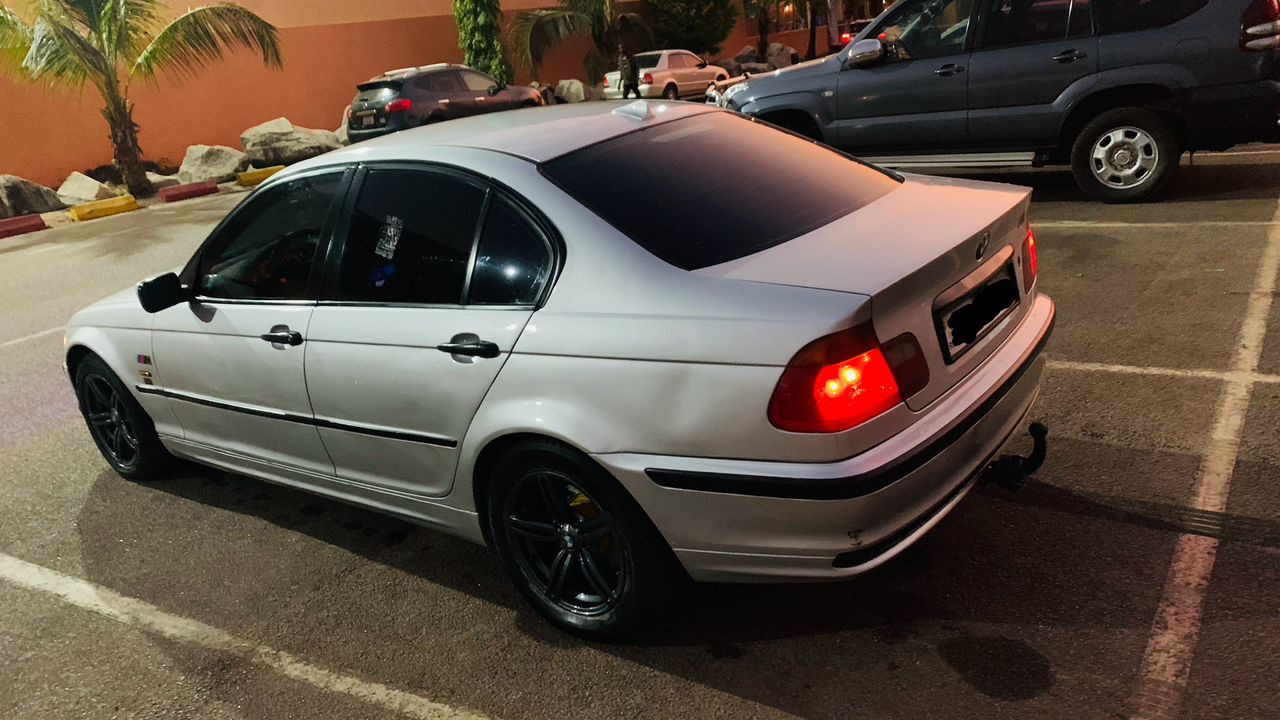 BMW très propre, Voitures, Conakry