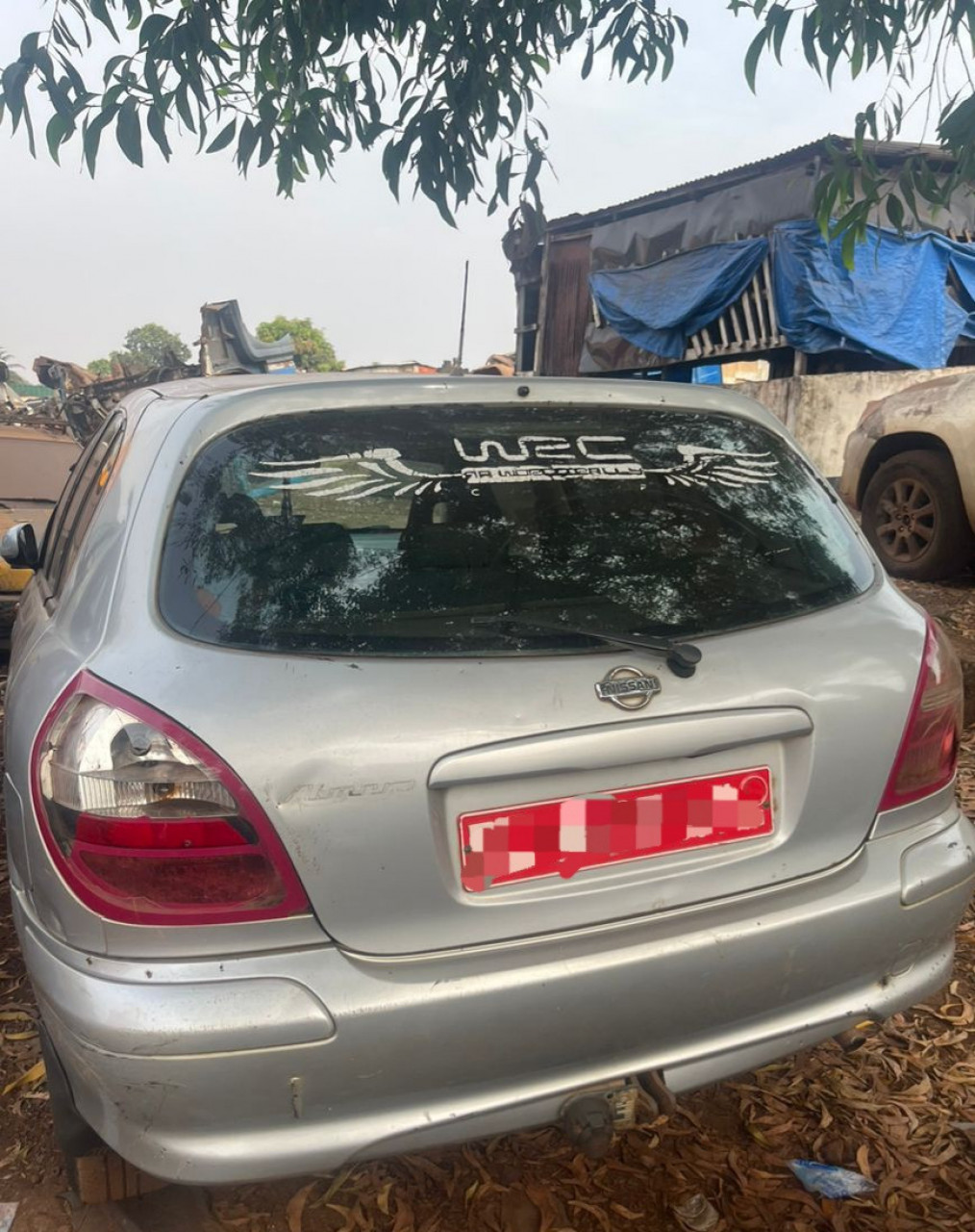 NISSAN ALMERA, Voitures, Conakry