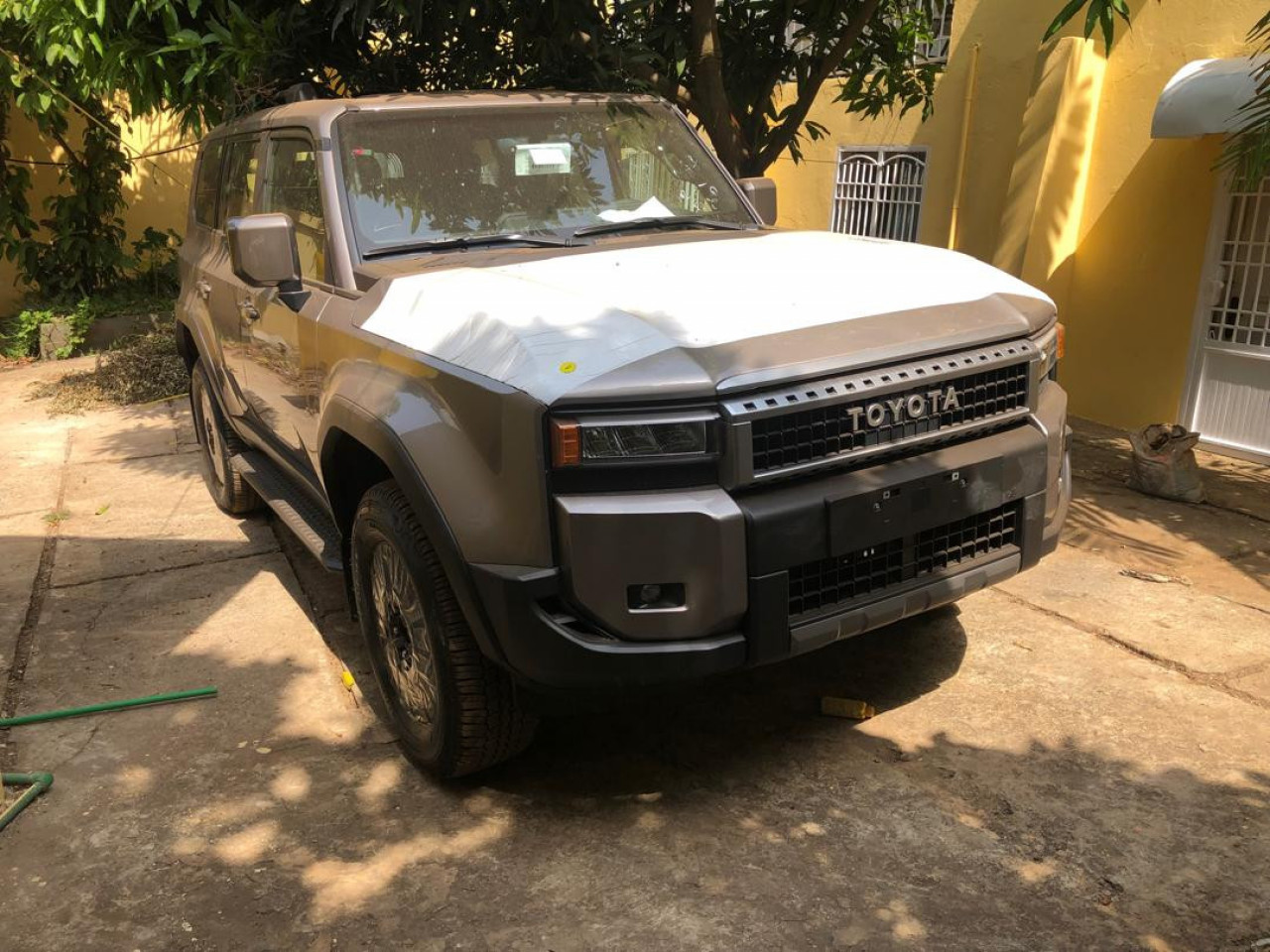 TOYOTA PRADO 2024 SORTIE D'USINE, Voitures, Conakry