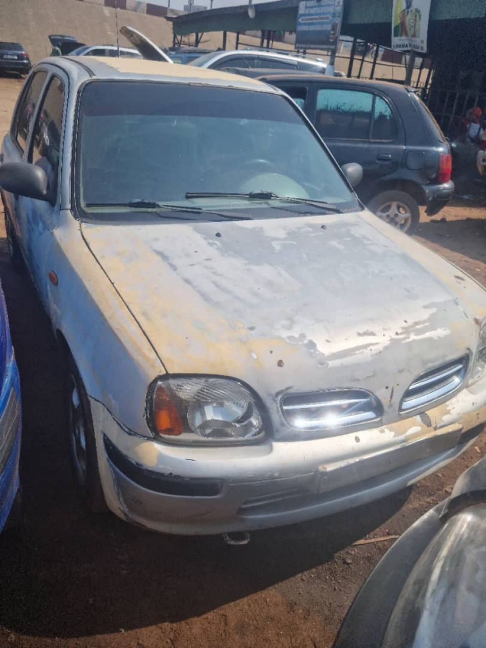 NISSAN MICRA, Voitures, Conakry