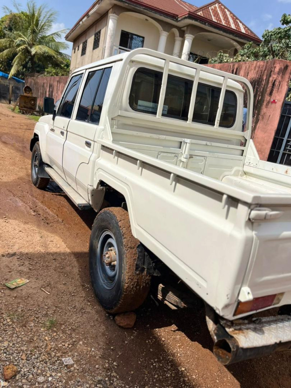 TOYOTA HARDTOP DOUBLE CABINES, Voitures, Conakry