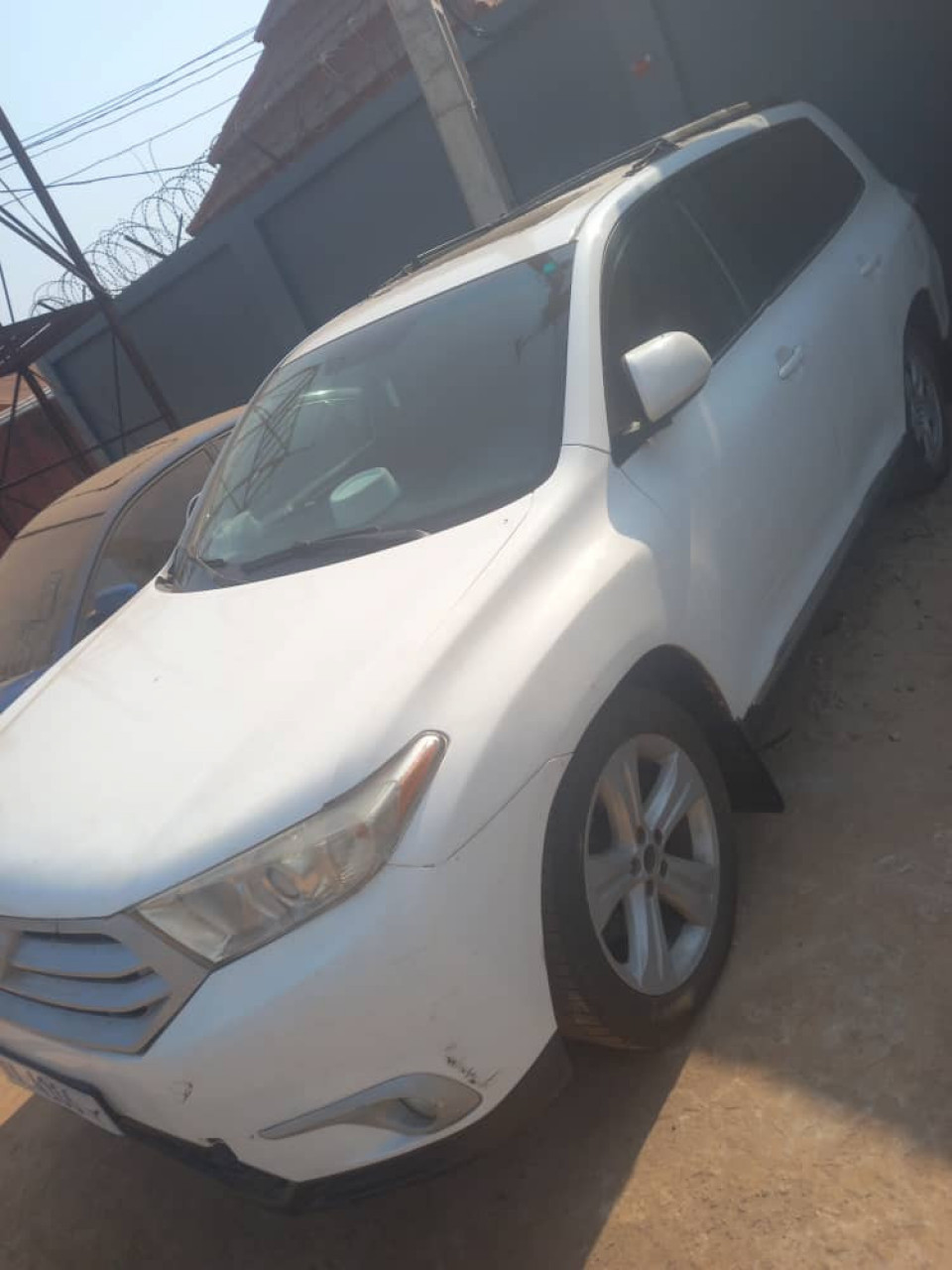 TOYOTA HIGHLANDER, Voitures, Conakry