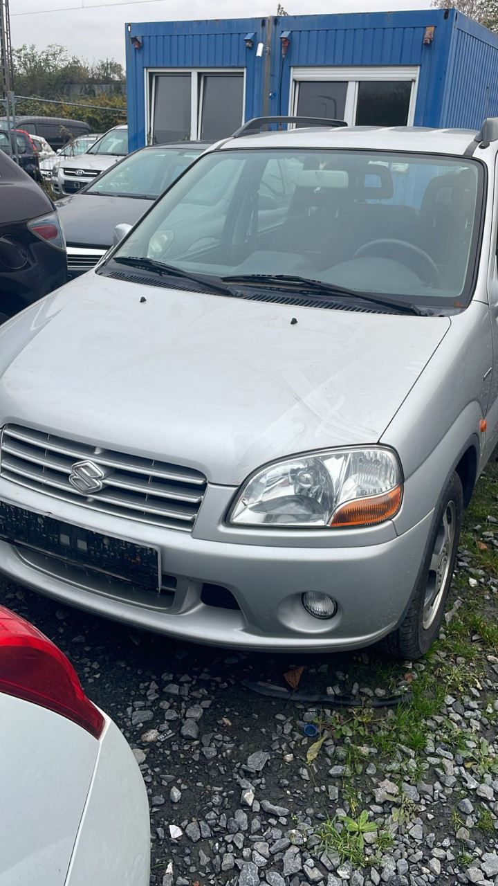 SUZUKI IGNIS ESSENCES CLIMATISÉE, Voitures, Conakry