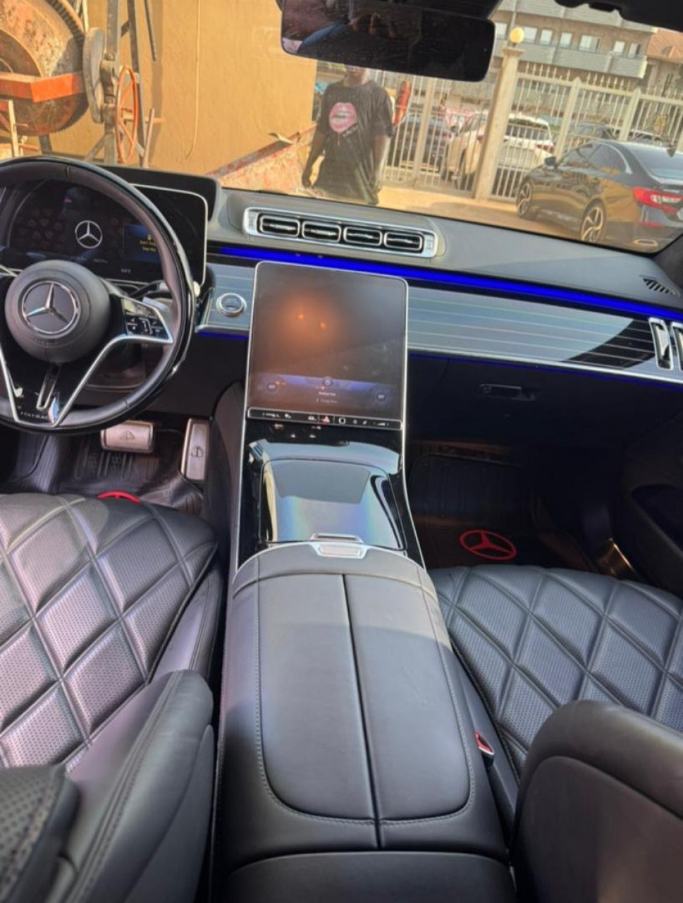 MERCEDES MAYBACH 2022, Voitures, Conakry