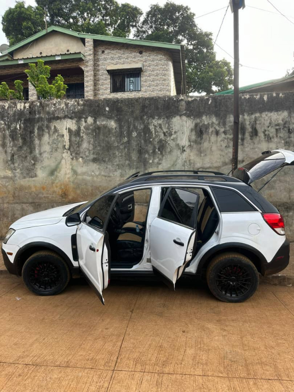 Chevrolet Captiva, Voitures, Conakry