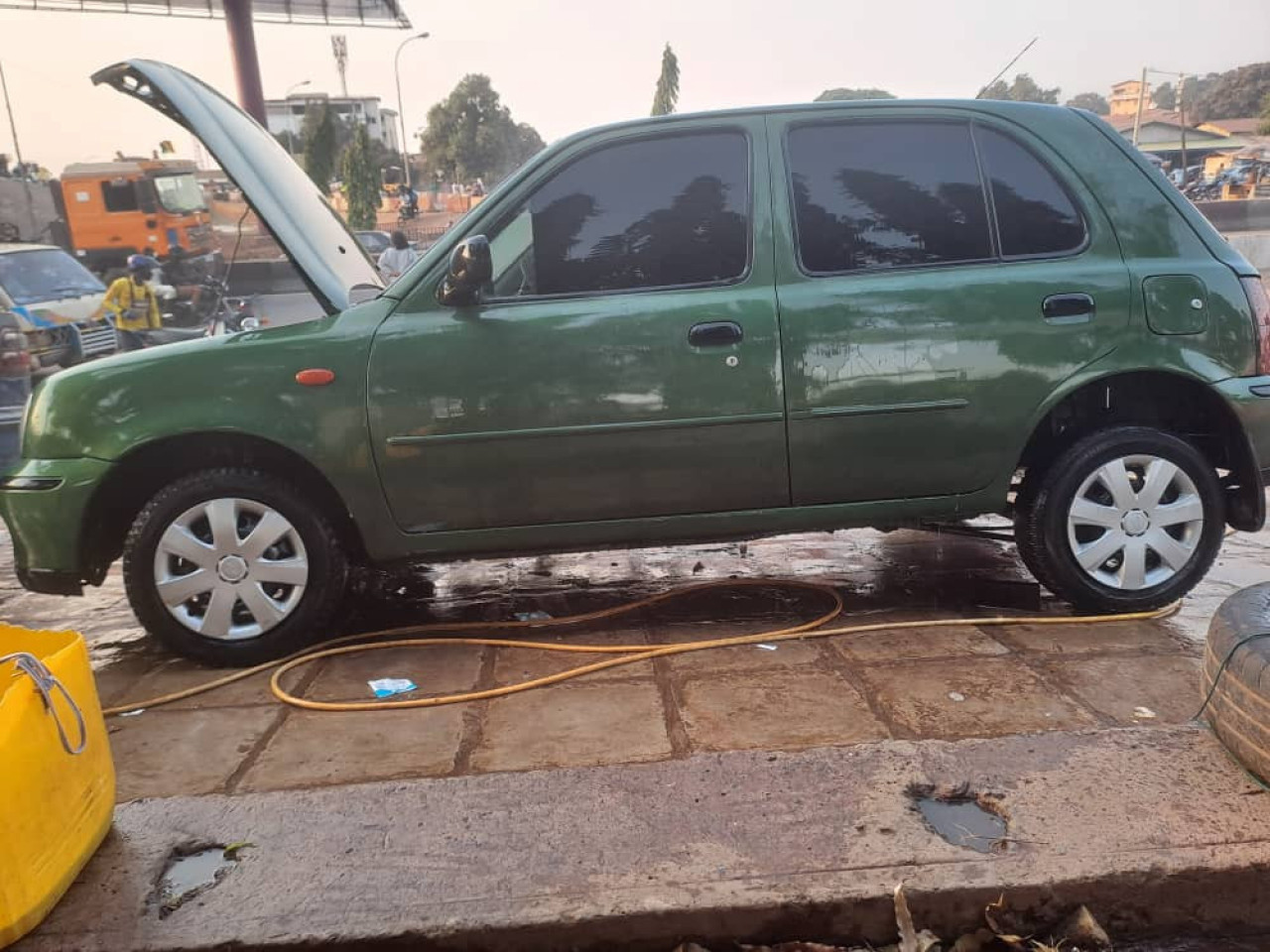 NISSAN MICRA, Voitures, Conakry