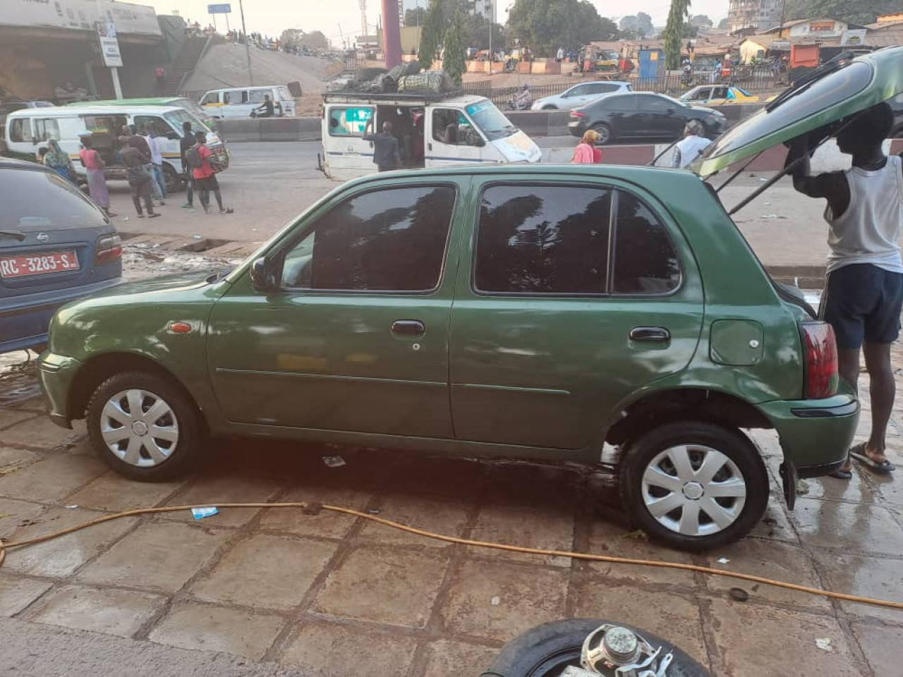 NISSAN MICRA, Voitures, Conakry