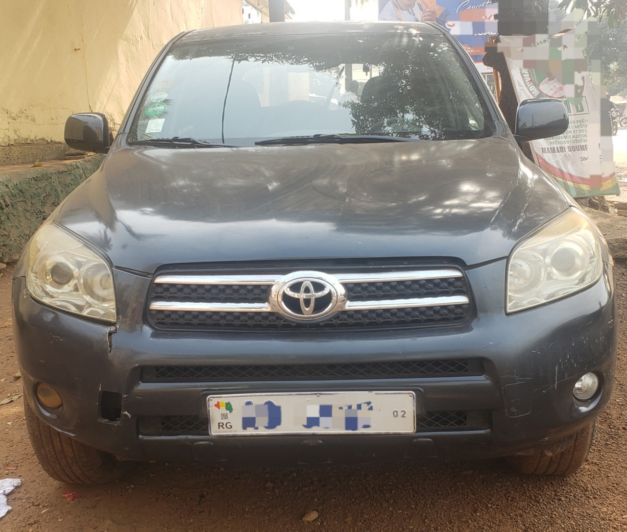 TOYOTA RAV4 DIESEL MANUEL CLIMATISÉE, Voitures, Conakry