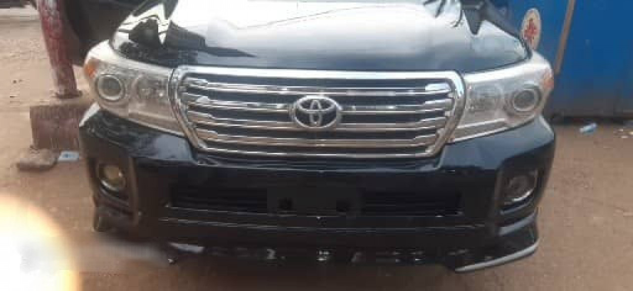 TOYOTA LAND CRUISER 3 SALONS, Voitures, Conakry