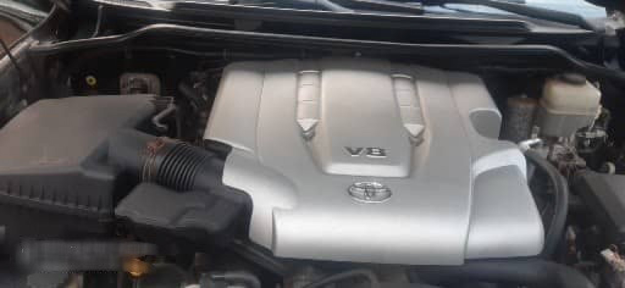 TOYOTA LAND CRUISER 3 SALONS, Voitures, Conakry