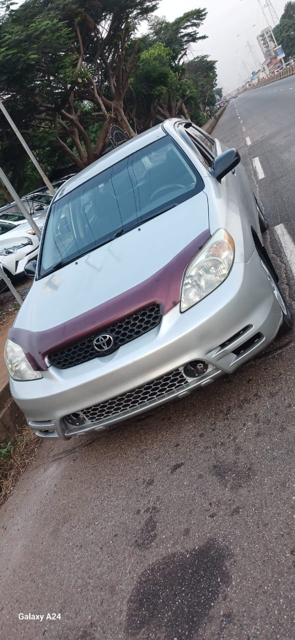 TOYOTA MATRIX AUTOMATIQUE, Voitures, Conakry