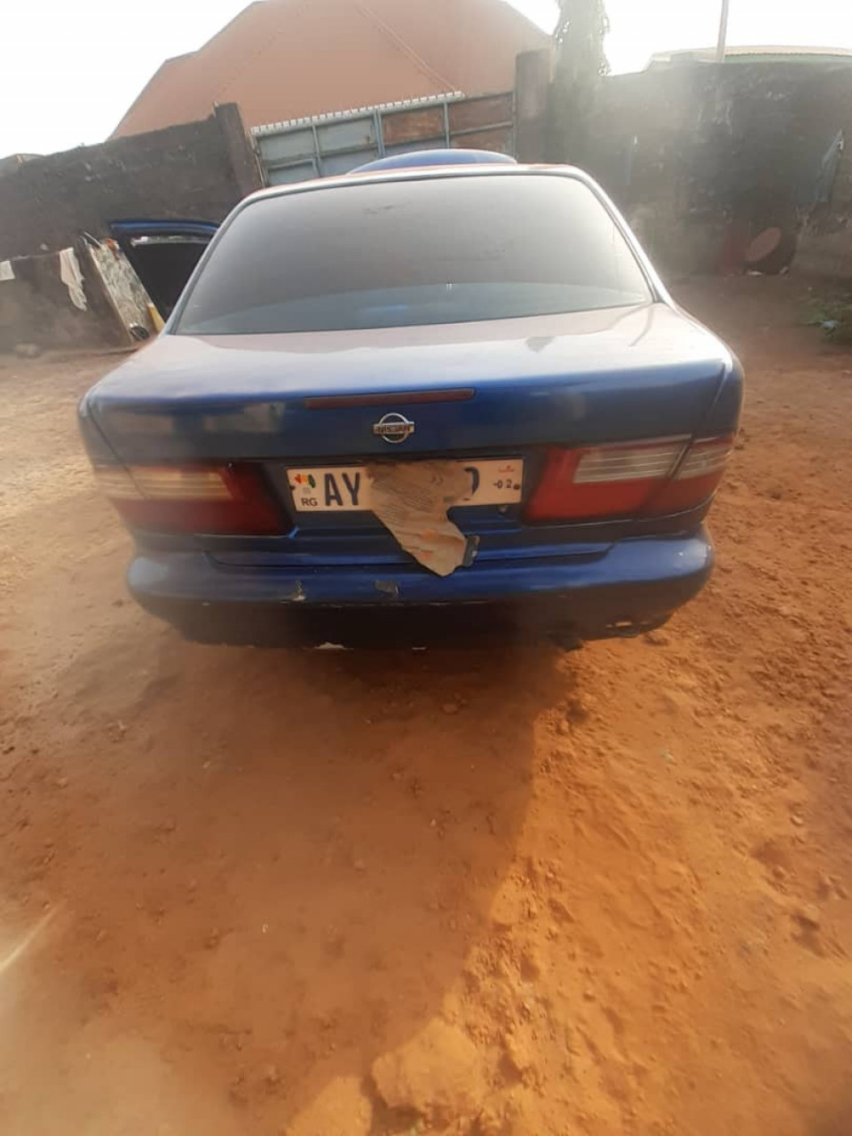 NISSAN ALMERA AUTOMATIQUE, Voitures, Conakry