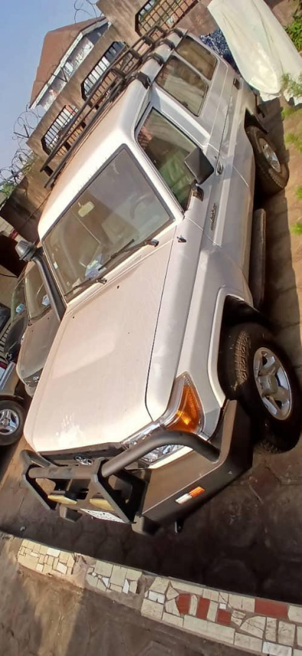 Toyota landcruser, Voitures, Conakry