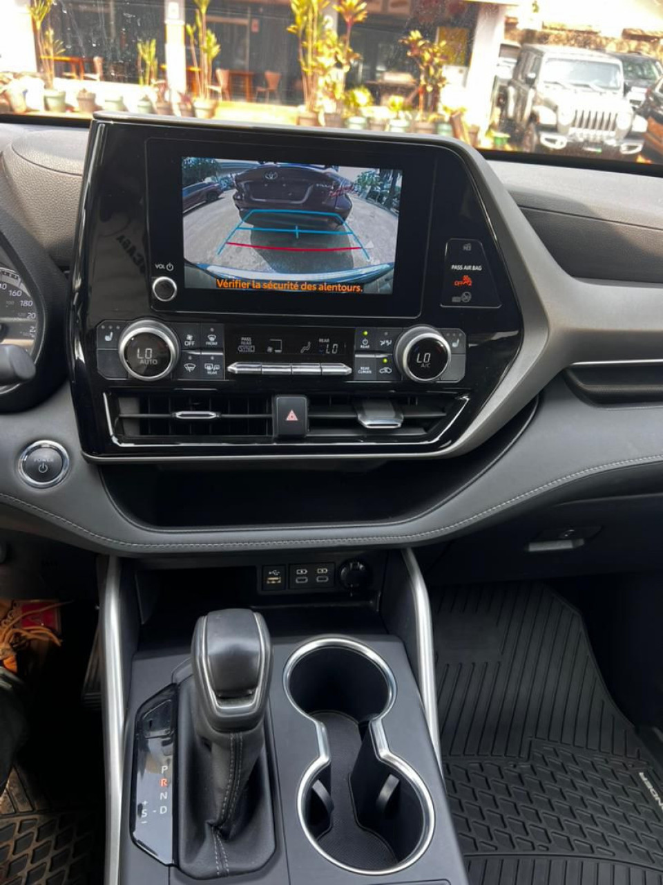 TOYOTA HIGHLANDER 2023, Voitures, Conakry