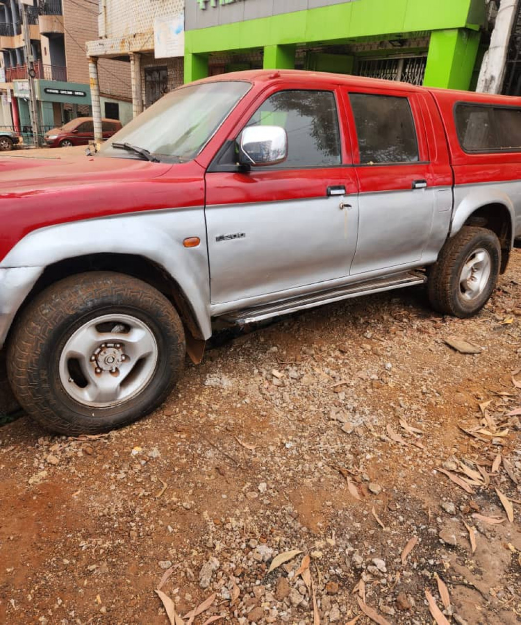 MITSUBISHI L200, Voitures, Conakry