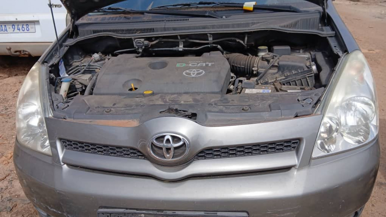 TOYOTA VERSO SORTIE PORT 6 VITESSES, Voitures, Conakry