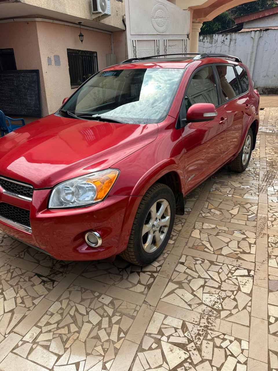 Voiture, Voitures, Conakry