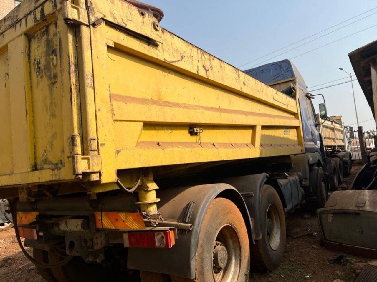 CAMION RENAULT PREMIUM 12 ROUES, Camions - Autobus, Conakry