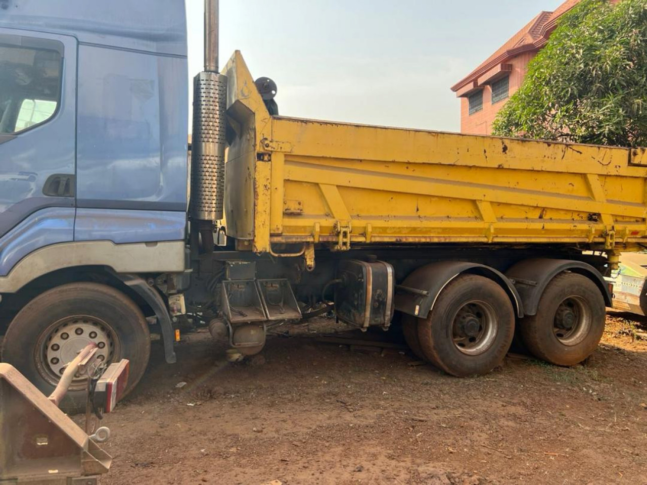 CAMION RENAULT PREMIUM 12 ROUES, Camions - Autobus, Conakry