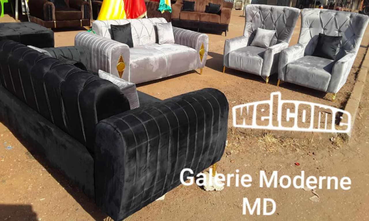 CANAPE MODERNE, Lits - Fauteuils, Conakry