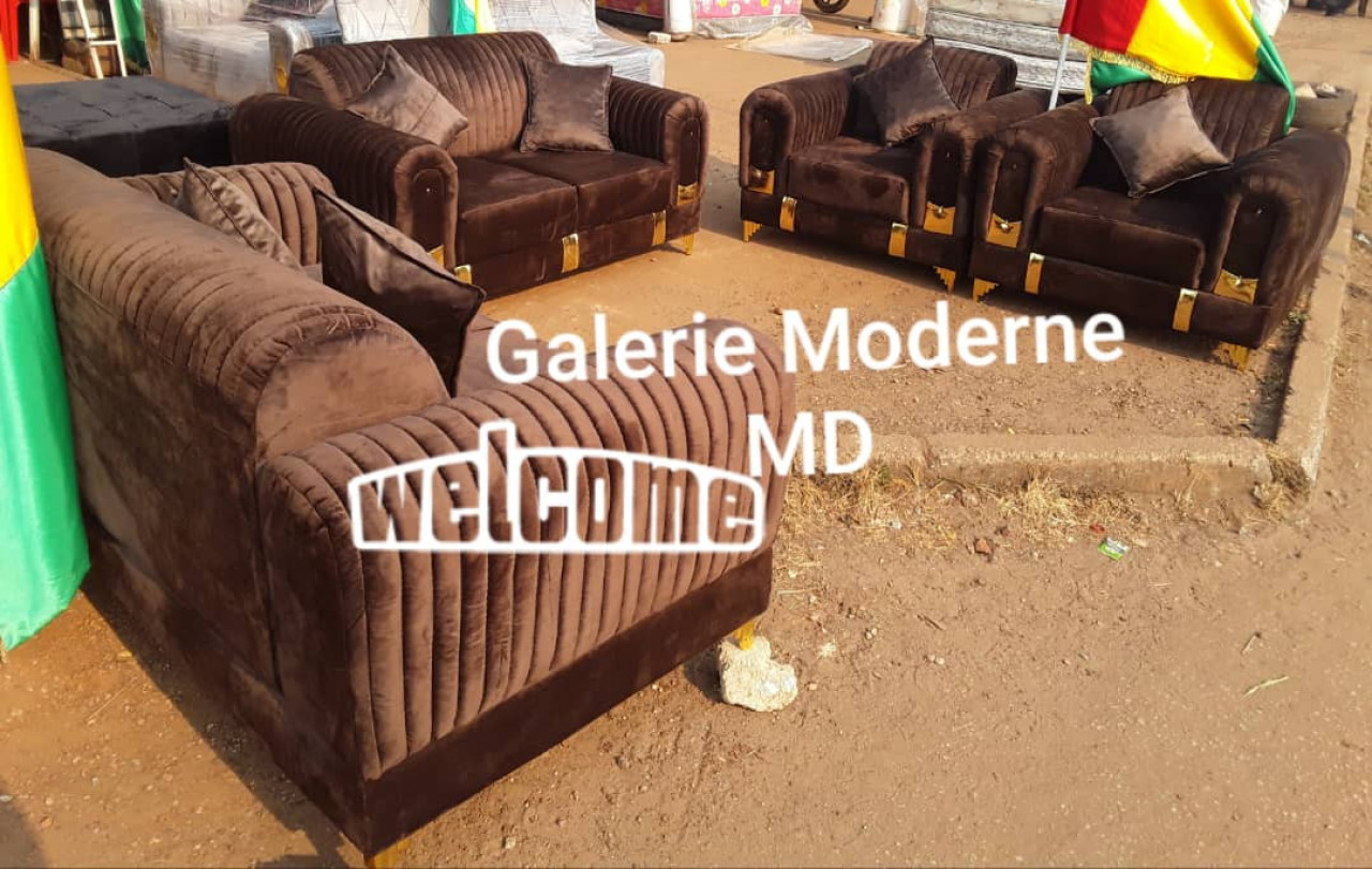 CANAPÉ MODERNE, Lits - Fauteuils, Conakry