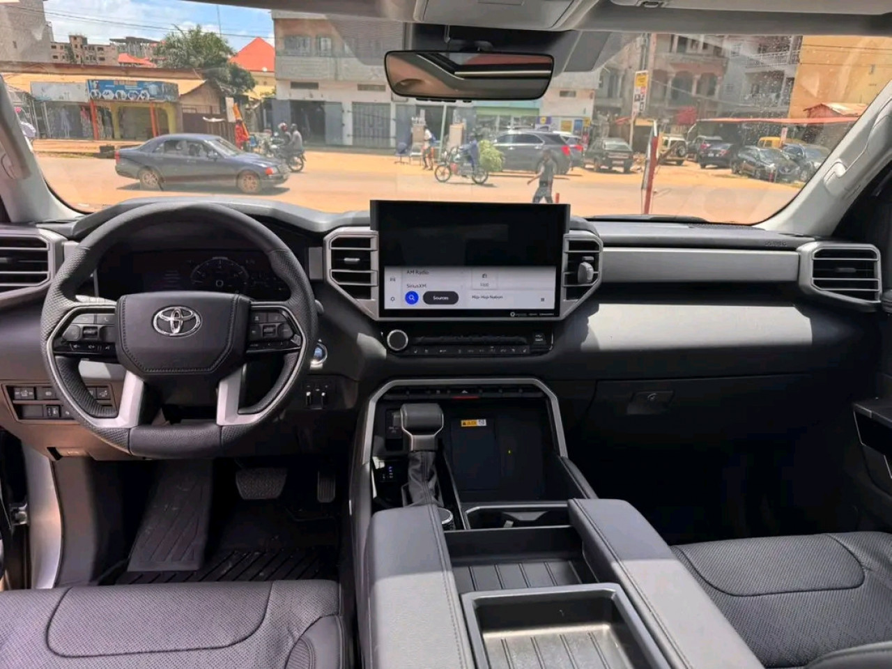 Toyota tundra, Voitures, Conakry