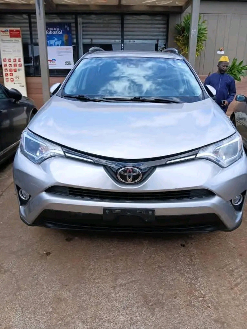 Toyota rav4, Voitures, Conakry