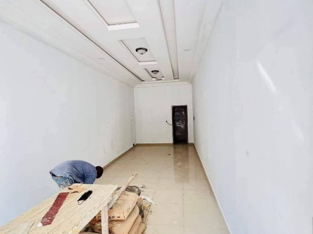 MISE EN LOCATION D’UN MAGASIN À KALOUM, Autres Immobiliers, Conakry
