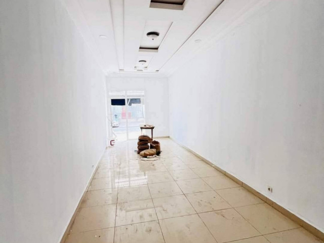 MISE EN LOCATION D’UN MAGASIN À KALOUM, Autres Immobiliers, Conakry