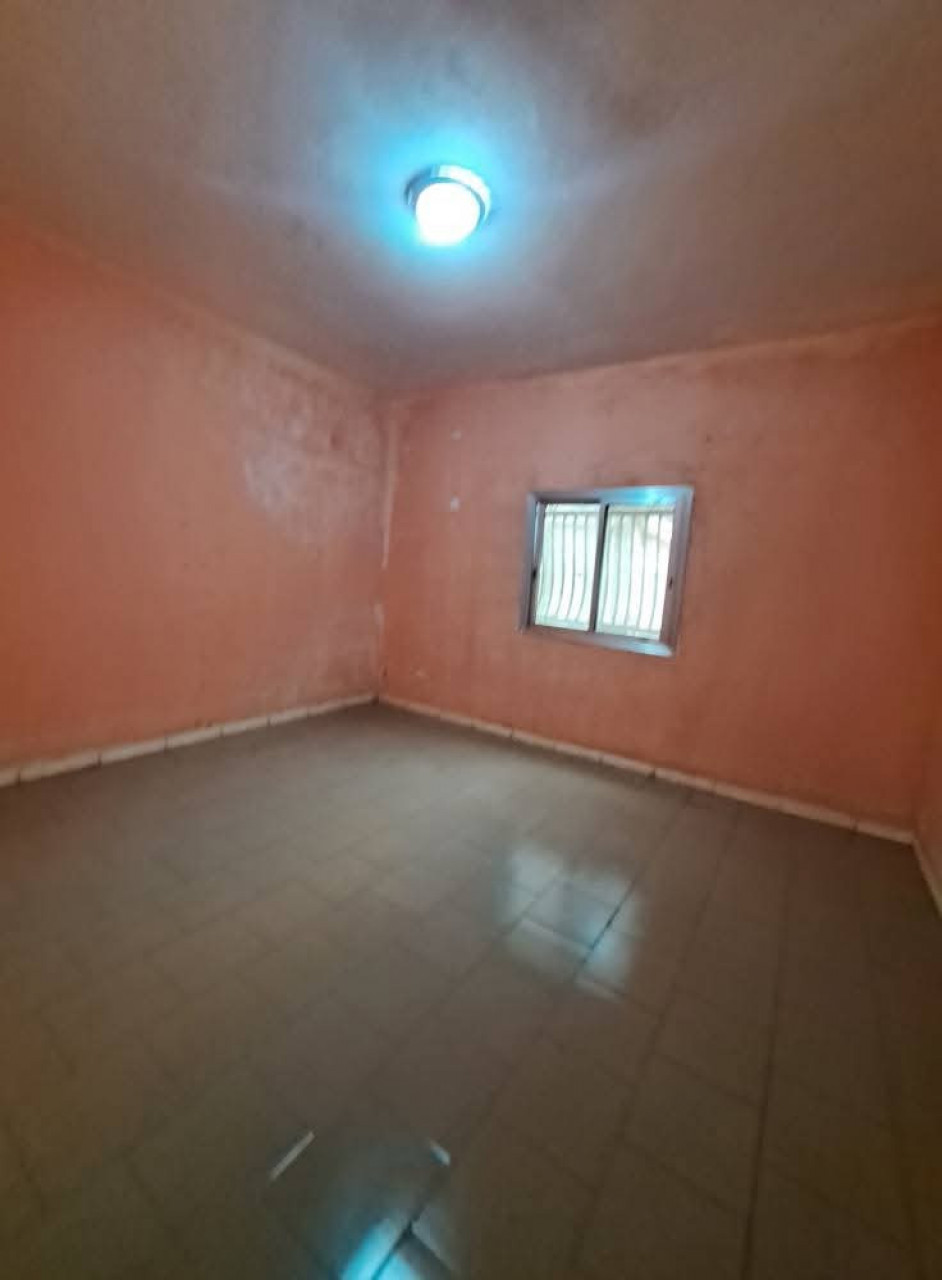 APPARTEMENT À LOUER À LA T5, Appartements, Conakry