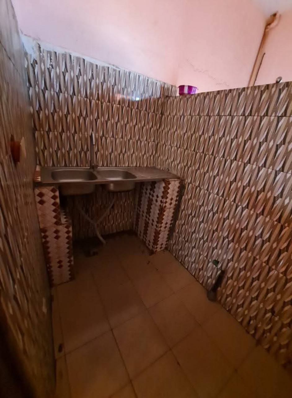 APPARTEMENT À LOUER À LA T5, Appartements, Conakry