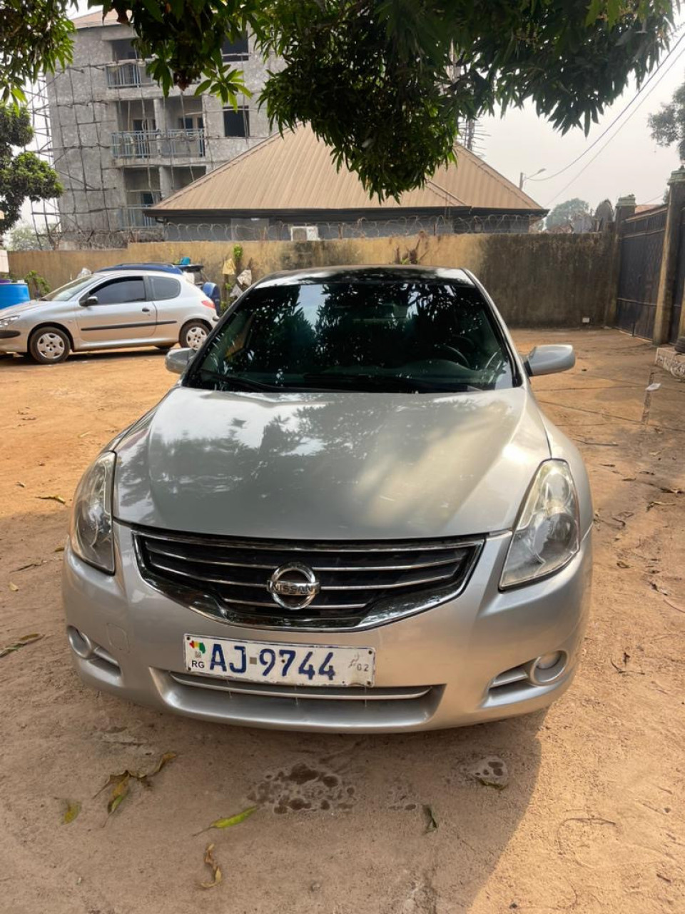 Nissan Altima, Voitures, Conakry