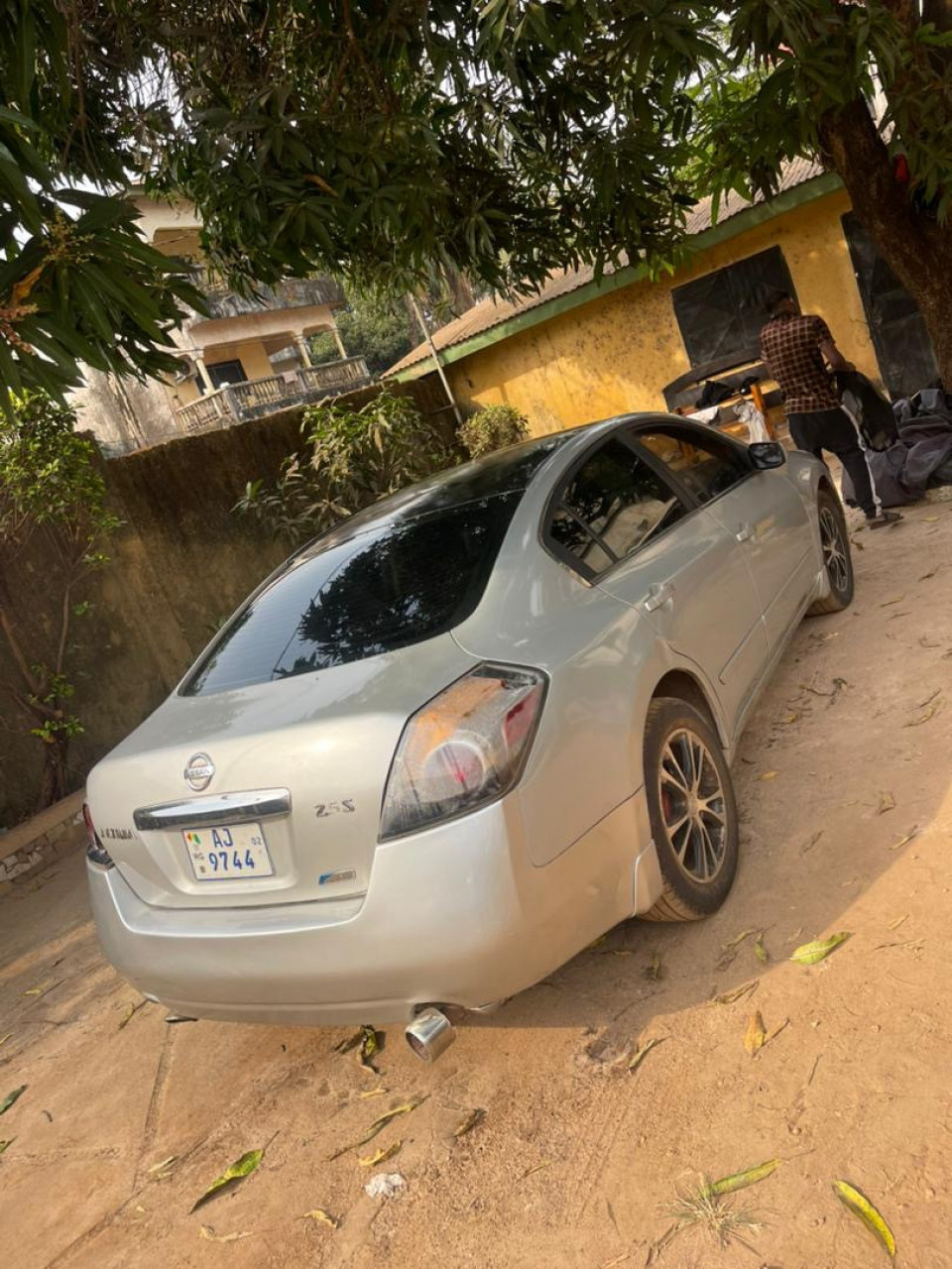 Nissan Altima, Voitures, Conakry